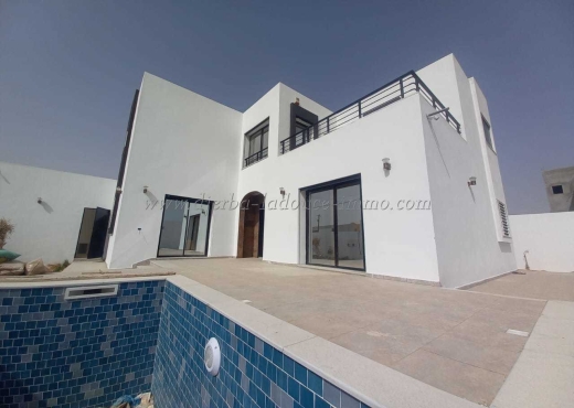 À VENDRE : Magnifique Villa titrée