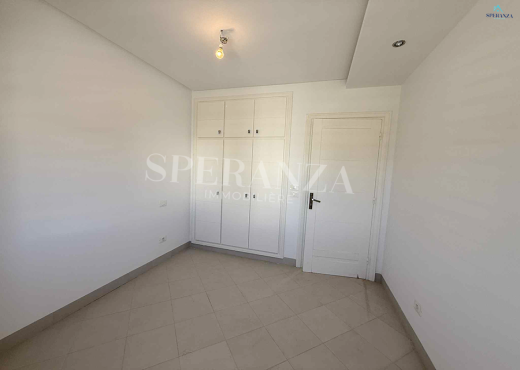 Location Appartement Opalina S+3