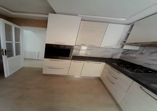 📍 NOUVELLE ARIANA: APPARTEMENT S+3  À VENDRE