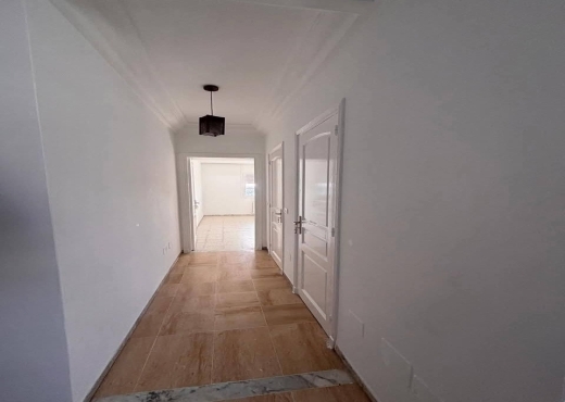 ENNASR 1 : APPARTEMENT S+1 A VENDRE