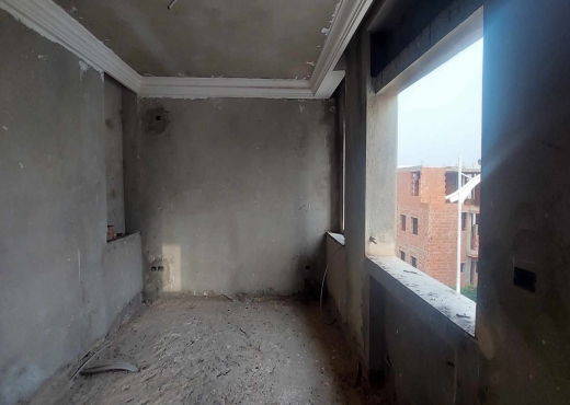 Maison inachevée à la Cité El Wafa