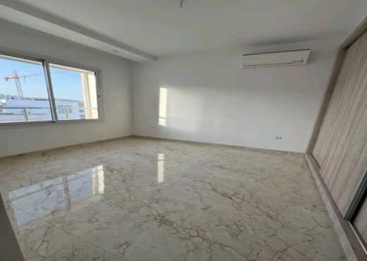 📍 ENNASR 2 : APPARTEMENT S+2 HAUT