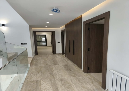 A Vendre Villas triplex