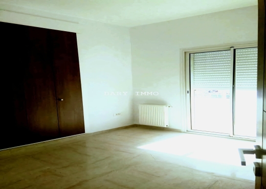 A Louer Etage de villa S+3  (vide)