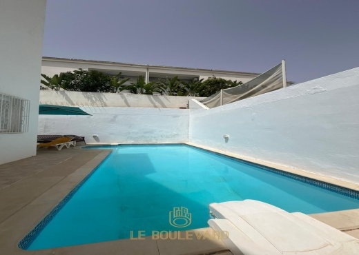 Villa Duplex S+5 avec Piscine