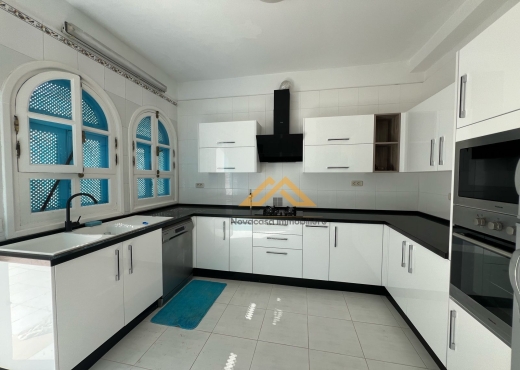 villa À Vendre à SOUSSE - Villa à chatt mariem - Immobiliere.tn - Photo 3