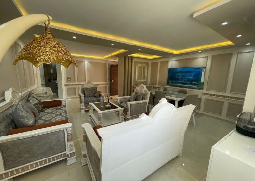 Appartement S+3 au rez-de-chaussé vide à Gammarth