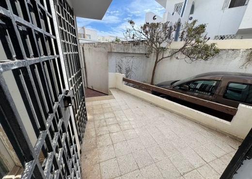 📍 GHAZELLA – VILLA S+5 À VENDRE SUR DEUX NIVEAUX