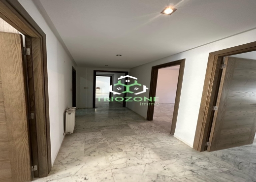 A vendre S+3 HS Jardins Carthage