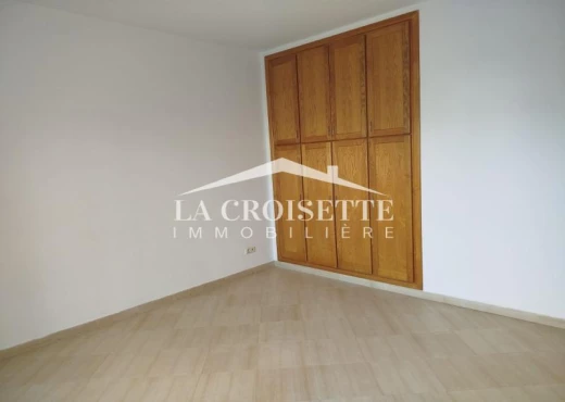 villa À Louer à TUNIS - S+4 avec piscine à La Marsa - Immobiliere.tn - Photo 9