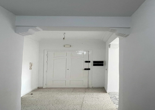 Appartement S+3 à vendre à Sousse
