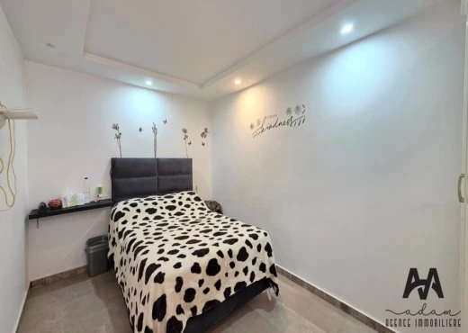 Étage de villa À Vendre à NABEUL - Villa S+3 de 265m² avec garage à L - Immobiliere.tn