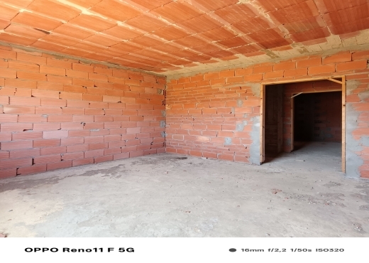 a vendre 4 appartements au centre ville elhaouaria
