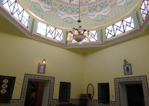 Maison style arabesque