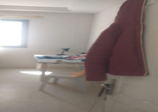 à vendre un appartement S+2 au RDC