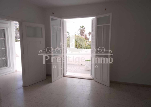 spacieux étage de villa