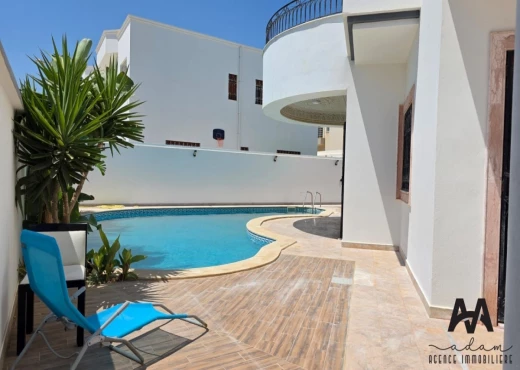 maison À Vendre à NABEUL - Villa avec Appartement Indépendant - Immobiliere.tn