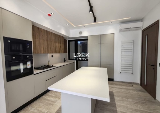 A Vendre Triplex S+4 La Soukra