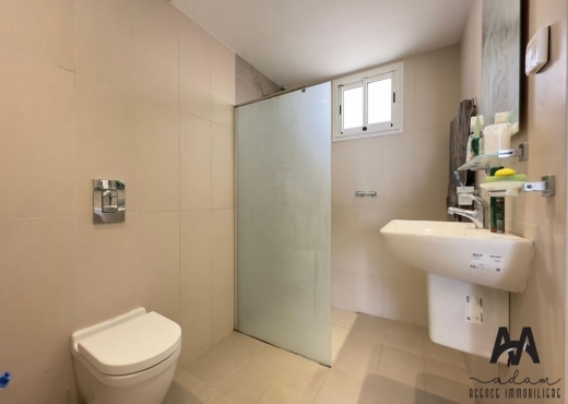 Villa pied dans l'eau à Maamoura