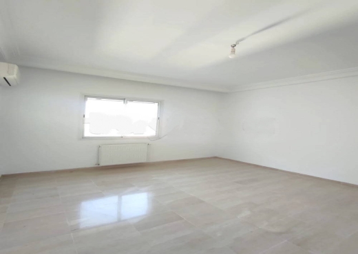 A Vendre Duplex Cité Ennasr