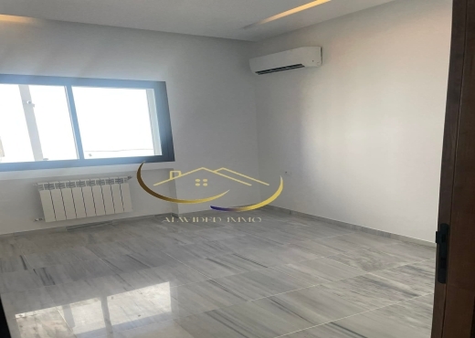 A VENDRE UN APPARTEMENT S+1 A LAOUINA