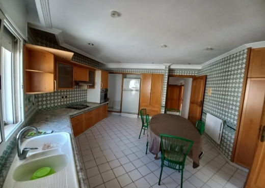 📍EL MENZAH 9 A – VILLA MODERNE AVEC JARDIN USAGE