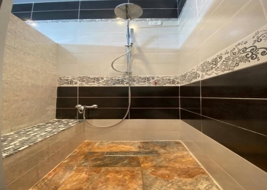 A LOUER ÉTAGE NEUF MEUBLE A SFAX