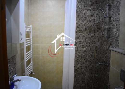 à l’année appartement s+2 à hiboun