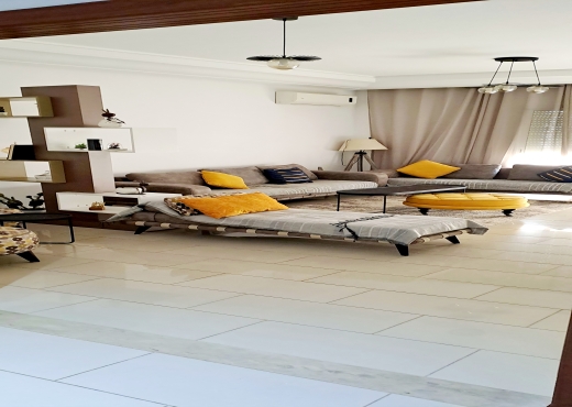 Appartement À Louer à TUNIS - Particulier L S4 meublé Neuf Cité - Immobiliere.tn