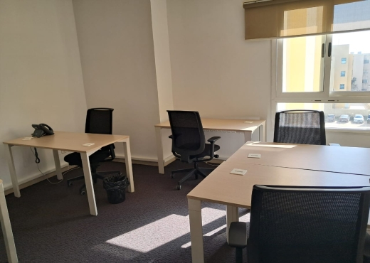 Accès tout inclus à des espaces de bureau professionnels pour 3 personnes à TUNIS, Carthage