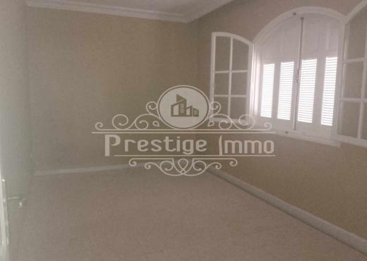 spacieux étage de villa