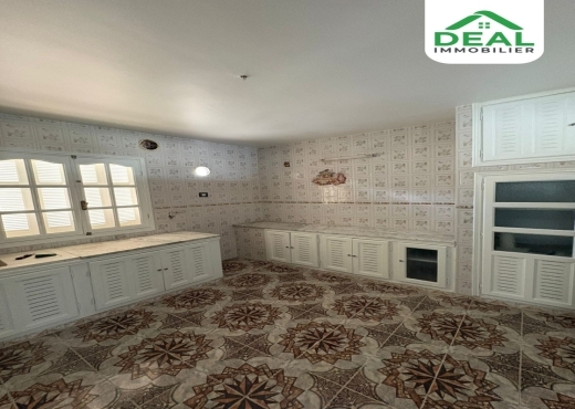 Appartement À Louer à SOUSSE - شقة S+3 للكراء في الكورنيش سوسة ، 0 - Immobiliere.tn - Photo 8