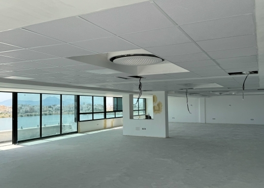 Immeuble neuf 2150 m² ths au lac 3 kram