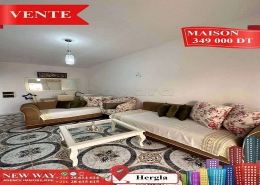 Maison à Hergla, Proche de toutes Commodités