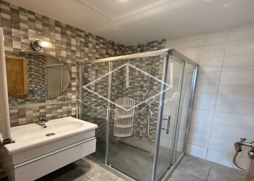 À vendre appartement S+3