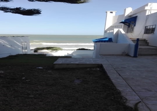 villa À Louer à TUNIS - A louer villa à Marsa Plage - Immobiliere.tn