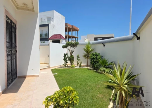 maison À Vendre à NABEUL - Villa avec Appartement Indépendant - Immobiliere.tn - Photo 2