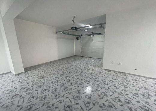 MENZAH 9 A – LOCAL À LOUER