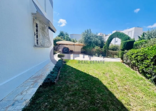 A Vendre Villa spac à Bhar Lazreg