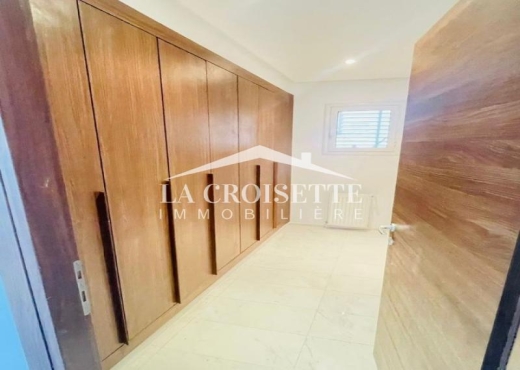 S3 avec piscine au Lac2 MAL4307