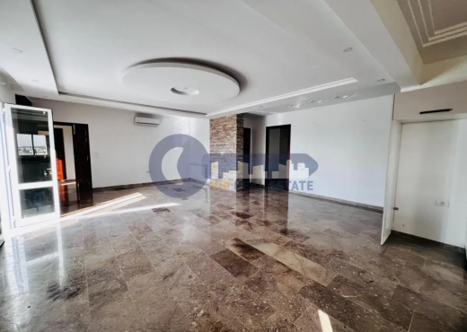 A Vendre Appart  S+3 à Gammarth