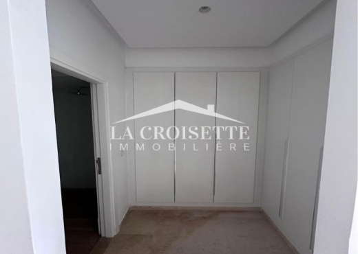 Appartement s+2 à La Soukra ZAL161