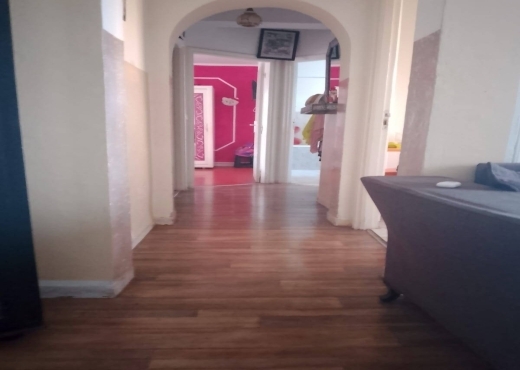 للبيع برطمان في المروج 5