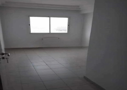 ENNKHILETE: APPARTEMENT S+1   A LO
