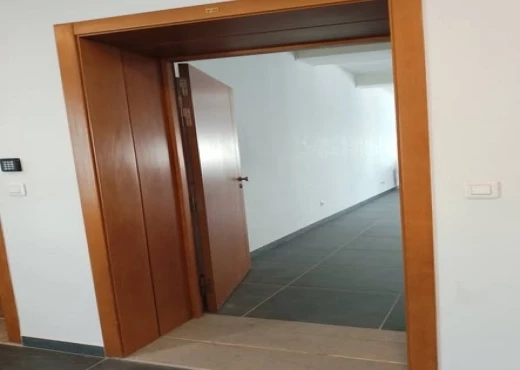 bureau À Vendre à TUNIS - A vendre appartement  usage bureautique - Immobiliere.tn