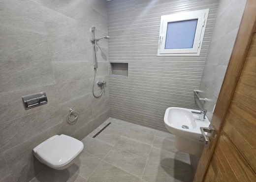 : APPARTEMENT S2 AU 2em etage