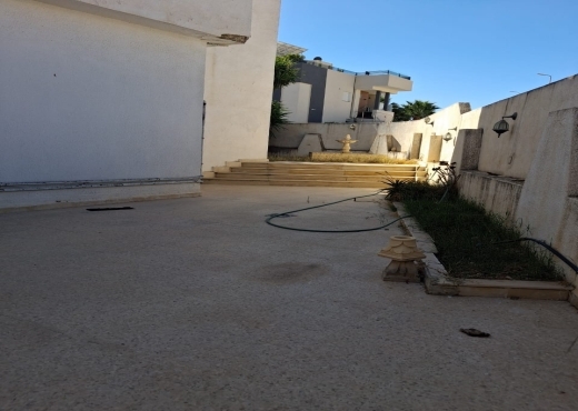 Terrain Pour projet Immobilier menzeh 6