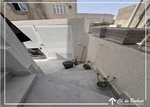 à louer un duplex s3 à wahat