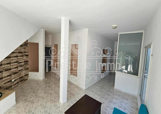 spacieux rez de chaussée