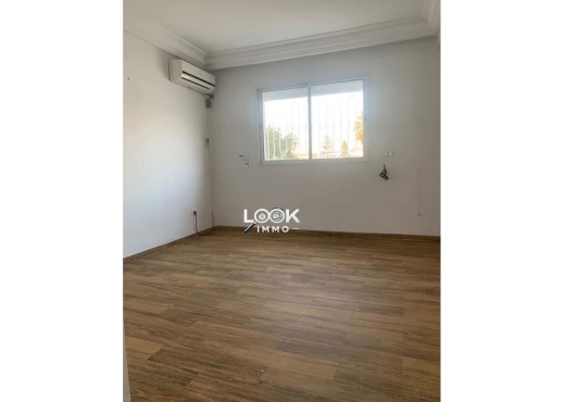 À Vendre Duplex S+4 avec Piscine